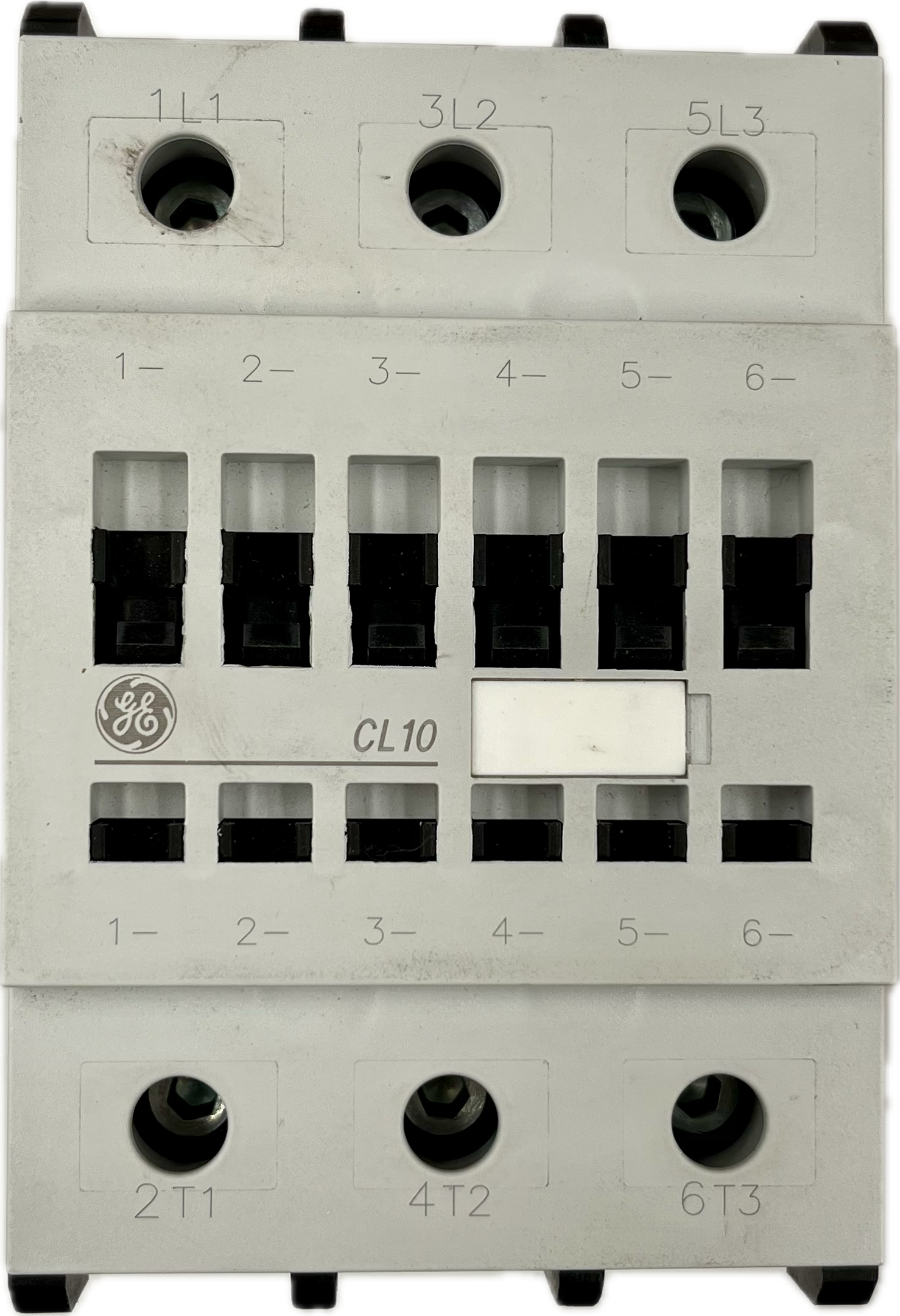 Featured image for “CL10A311M3 Contactor 3P 105A 1NA-1NC 110V”